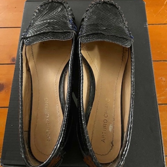 Arturo Chiang Black Loafers size 10 - Picture 2 of 2
